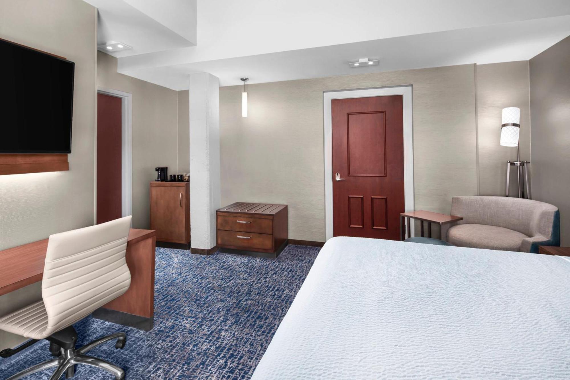 Courtyard By Marriott Cape Girardeau Downtown Exterior foto